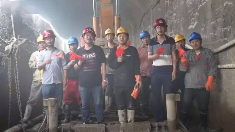 安徽大学生命科学学院发现大别山壁虎为全新物种