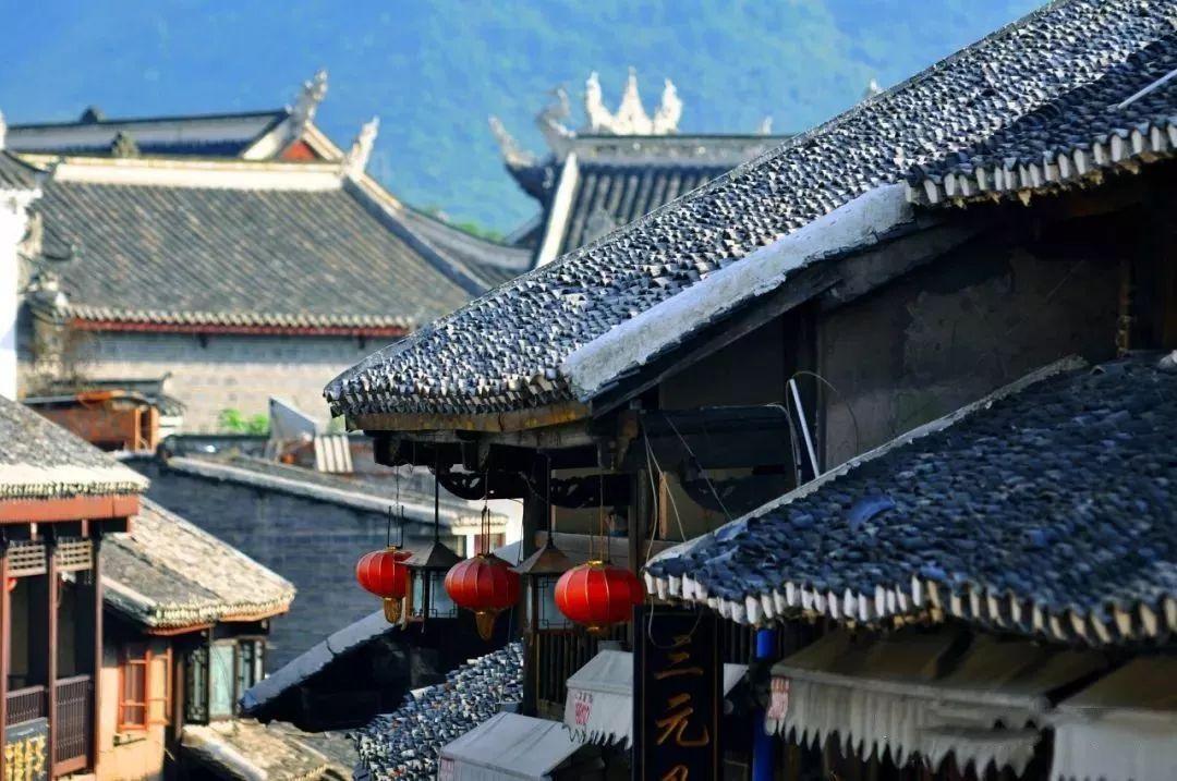 白色情人节：校园迷宫